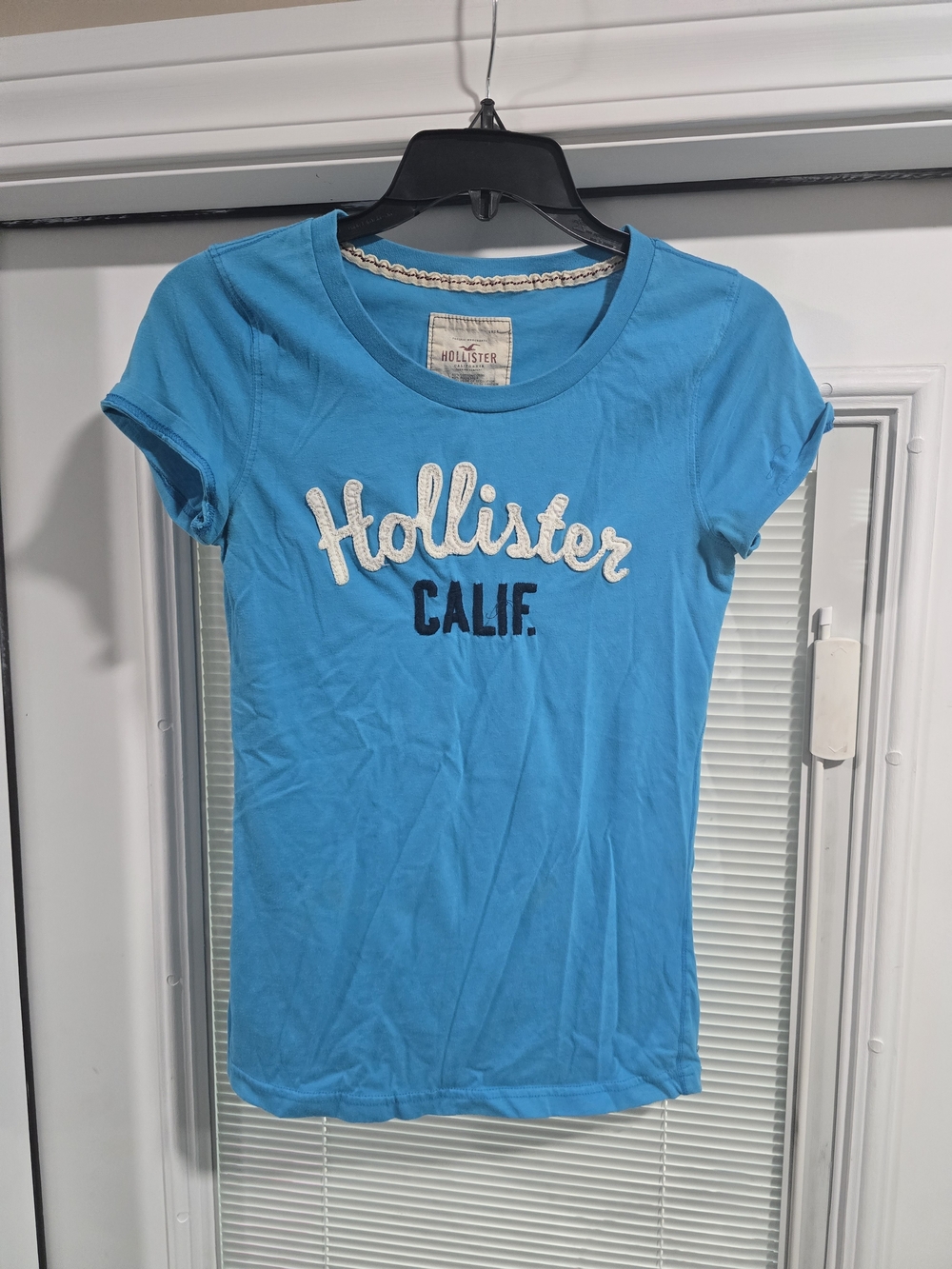Y2K Hollister Aqua Blue Short Sleeve Crewneck Tee